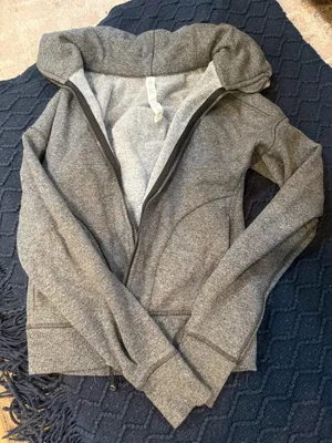 Lululemon Jacket thumbnail 1