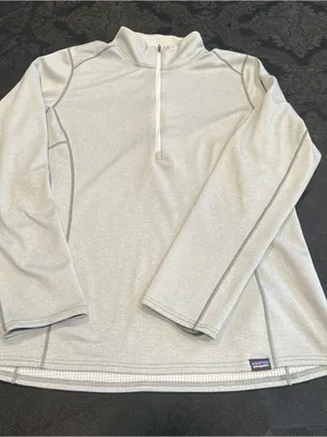 Patagonia gray 1/2 zip capilene long sleeve top M women thumbnail 6