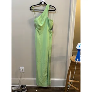 $195 Aidan Mattox Women's Green One-Shoulder Cutout Gown Dress Size 2 thumbnail 3