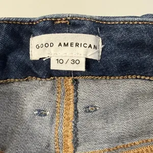 Good American Good Legs Straight Mid Rise Blue Stretch Jeans GLS873T Size 10 NWT thumbnail 6