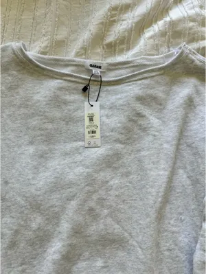 Garage off the shoulder sweatshirt thumbnail 2