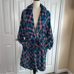 NEW Victoria's Secret Cozy Plush Short Robe Jade Plaid Womens Size Medium Large thumbnail 5