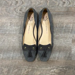 Isaac Mizrahi Live Paulina Gray Tassel Suede Loafters Size 10 Office Workwear thumbnail 2