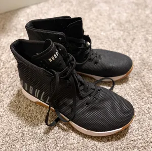 Nobull Trainers thumbnail 1