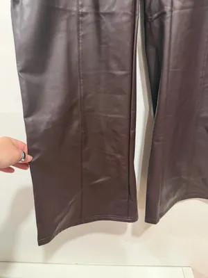 Halara XL Petite Brown Faux Leather High Rise Wide Leg Pants Size XL Petite thumbnail 4