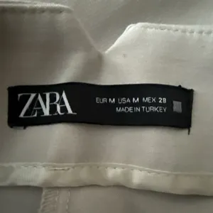 Zara Medium High Waisted Pleated Straight Leg Pants Cream Minimalist Cropped thumbnail 7