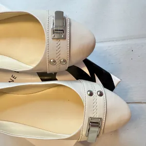 NIB - Nine West - Women’s Cream Ballet Flats - Size 6 thumbnail 2