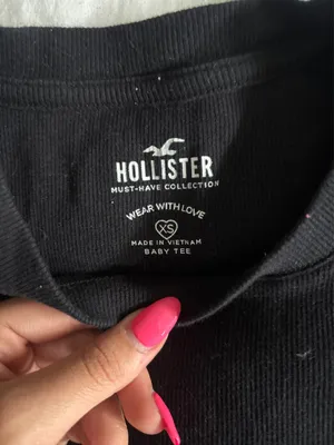 Black Hollister Long Sleeve Tight Crop Top XS thumbnail 2