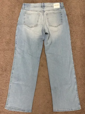 NWT Hollister Light Wash Dad Jeans thumbnail 2