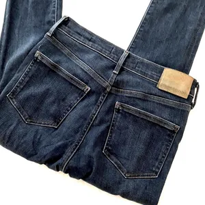 Aritzia Denim Forum The Nico Mid Rise Skinny Jeans Womens 27 Slim Stretch Crop thumbnail 12