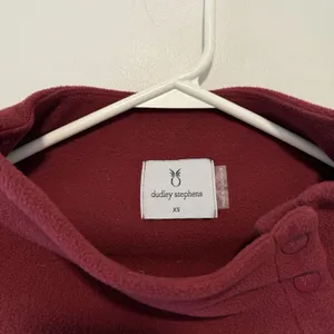 Dudley Stephens Marielle Mock‎ Snap Neck Red Vello Fleece Size XS thumbnail 3