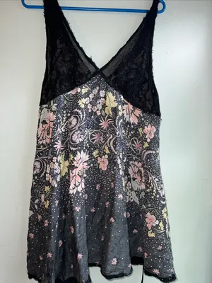 Gorgeous V Neck Floral Sleeveless Flare Mini Dress Black thumbnail 5