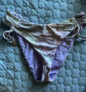 Dippin' Daisy's Bikini Bottoms thumbnail 1