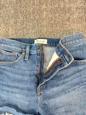 Madewell Jean Shorts High-Rise thumbnail 2