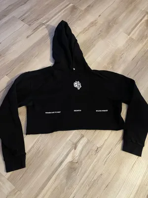 Darc Sport Cropped Hoodie 100% Cotton Wolves logo thumbnail 2