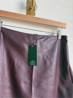 Wild Fable Burgundy Faux Leather Mini Skort Fall Size Small NWT thumbnail 5