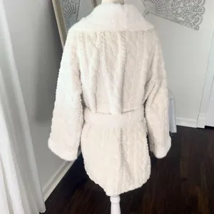 Source Unknown Elegant Old Money Mobwife Ivory White Faux Fur Belted Coat Jacket Size L thumbnail 4