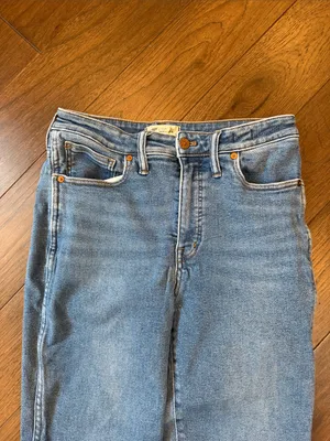 Madewell Curvy Stovepipe High-Rise Straight Jeans in Light Blue Size 29 C73-017 thumbnail 2