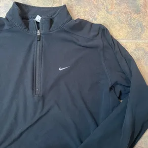 | fleece quarter zip | black nike sweatshirt | large quarter zip thumbnail 2