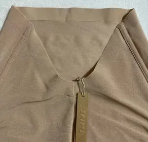 SKIMS Low Back Sheer Sculpting Shorts XS thumbnail 5