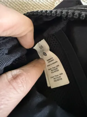 lululemon athletica Black Camo Everywhere Belt Bag thumbnail 5