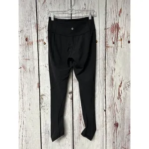 Lululemon Play Off The Pleats Scrunch Tight 25" Leggings - Black / Size 8 thumbnail 4