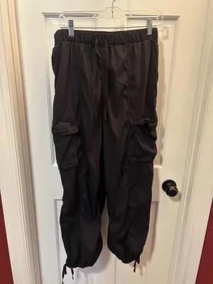 Lululemon Cargo Pants thumbnail 2