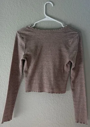 Wild Fable V-Neck Long Sleeve Fitted Cropped - Beige Size S thumbnail 2