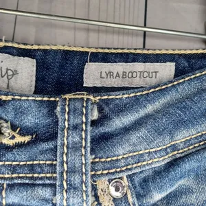 Daytrip Lyra Low Rise Bootcut Classic Blue Y2K Denim Jeans thumbnail 7