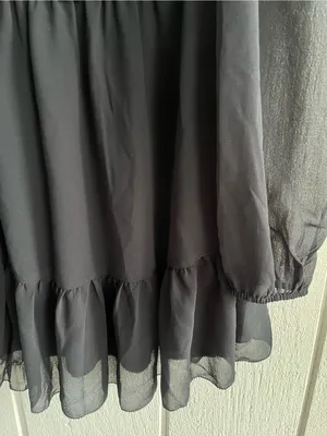 Aritzia Wilfred Tempest Mini Dress Smocked Chiffon in‎ Black Size S thumbnail 4