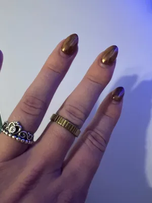 Gold Tone Ribbed Band Ring thumbnail 2