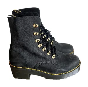 DR. MARTENS NEW Women's Leona Black Nubuck Leather Boot Size 9 #242631 thumbnail 1