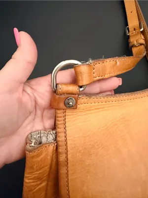 Frye leather saddle bag, crossbody bag, tan 10"x9.5" thumbnail 13