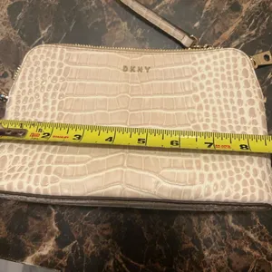 DKNY Cream Crocodile-Embossed Cow Leather Camera Bag with gold tone hardware thumbnail 5