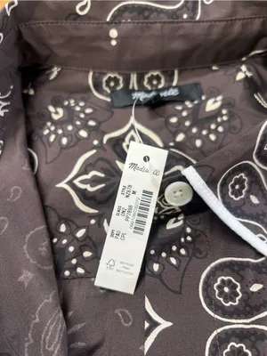 Madewell The Signature Y-Neck Shirt Chocolate Plum Bandana Print Size Medium NWT thumbnail 9