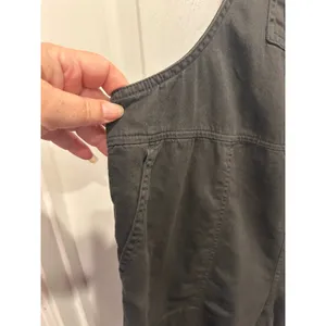 Aerie Werk & Play Twill Overalls Charcoal Gray Cotton Overalls Frayed Hem Size M thumbnail 3