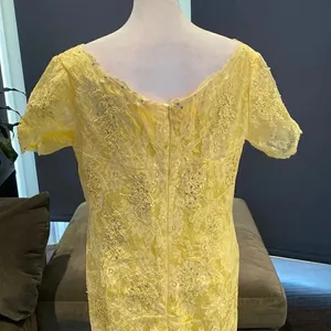 Women’s Yellow Lace Full Length Dress Mother of the Bride Small Train Size L thumbnail 6