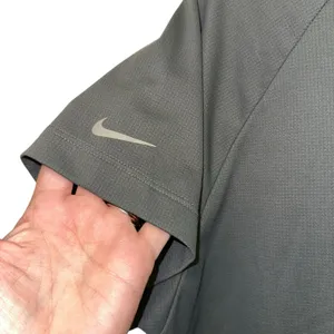 Nike Golf Dri-FIT Gray Short Sleeve Performance Top Women's‎ Large thumbnail 2