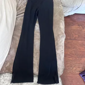 Carbon 38 flare split leg leggings thumbnail 7