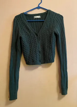 Hollister cropped cardigan sweater thumbnail 1
