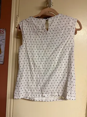 Embroidered Polka Dot Sleeveless Top With Floral Pattern & Keyhole Back thumbnail 4