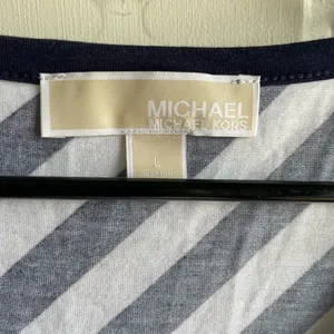 Michael Kors shirt thumbnail 2