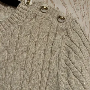 Charter Club Women’s Large Beige Cable Knit Sweater thumbnail 3