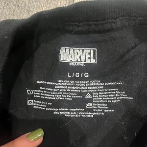 Marvel Avengers Unisex Large Black‎ T Shirt Periodic Table Short Sleeves thumbnail 3