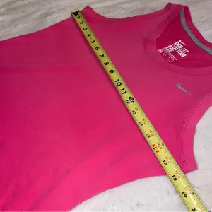 Nike tank Dri-fit cotton tee pink Nike logo size M thumbnail 9