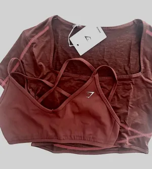 Gymshark M Stitch Feature Crop Top & Back Gains Sports Bra Set thumbnail 1