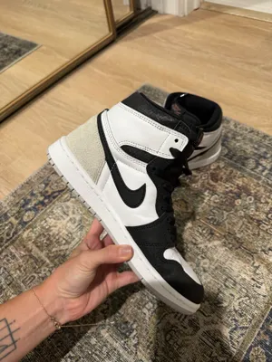 Nike Air Force 1 thumbnail 3