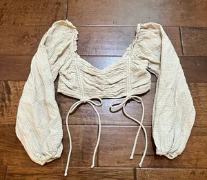 Long Sleeve Cropped Blouse thumbnail 1