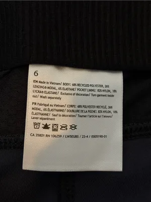 Lululemon women’s workout active Ribbed Softstreme Flared Pant *Regular size 6 thumbnail 3
