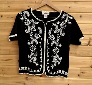 Vintage Worthington Small Black White Floral Embroidered Front Zip Cardigan thumbnail 1